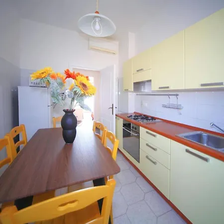 Italianway - Matteotti 7 Frontemare Apartment Borghetto Santo Spirito Exterior photo