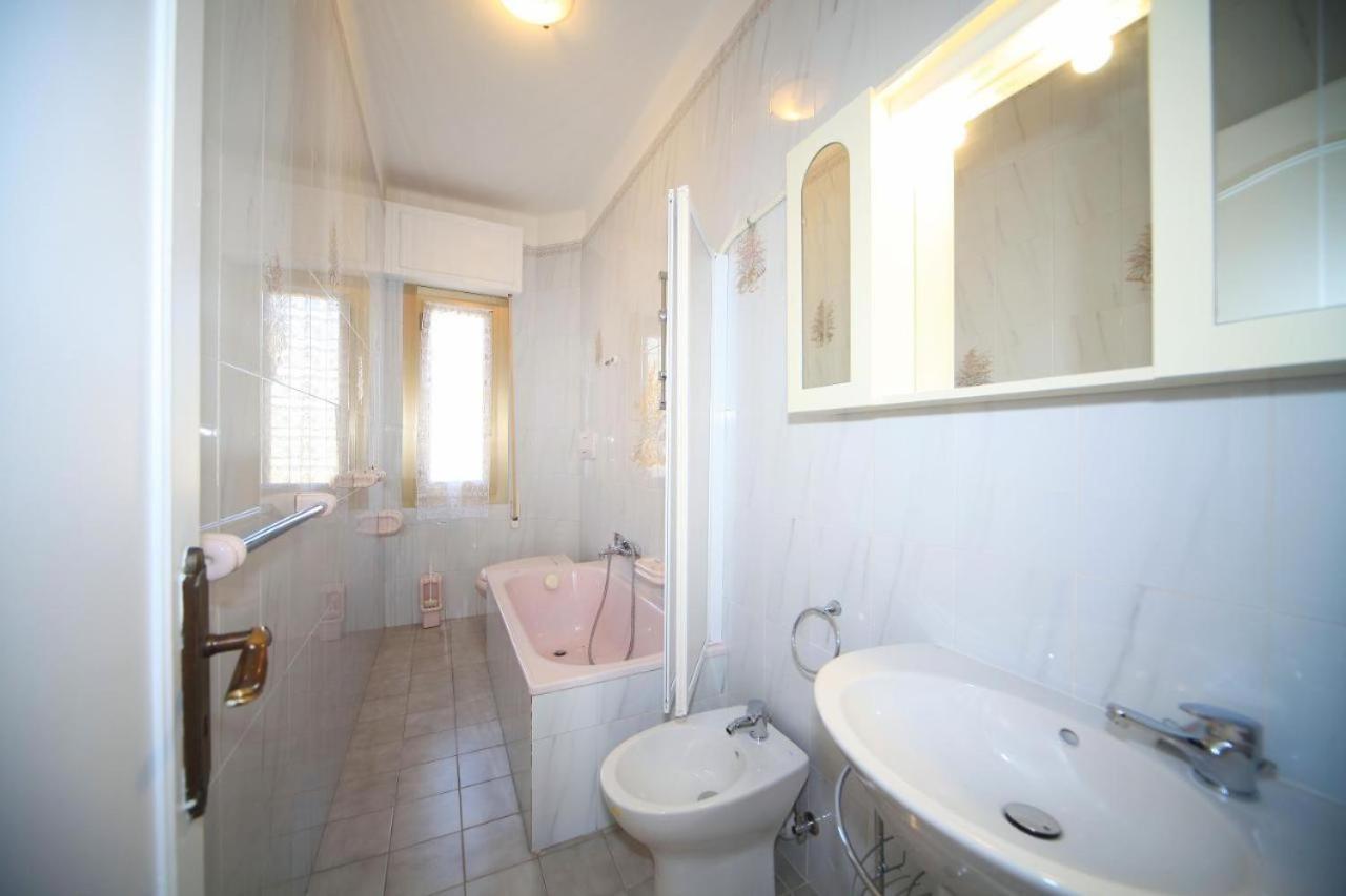 Apartment Italianway - Matteotti 7 Frontemare Borghetto Santo Spirito